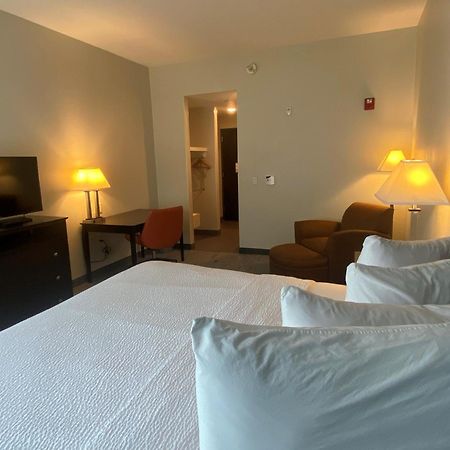 Wingate By Wyndham State Arena Raleigh/Cary Hotel Eksteriør bilde