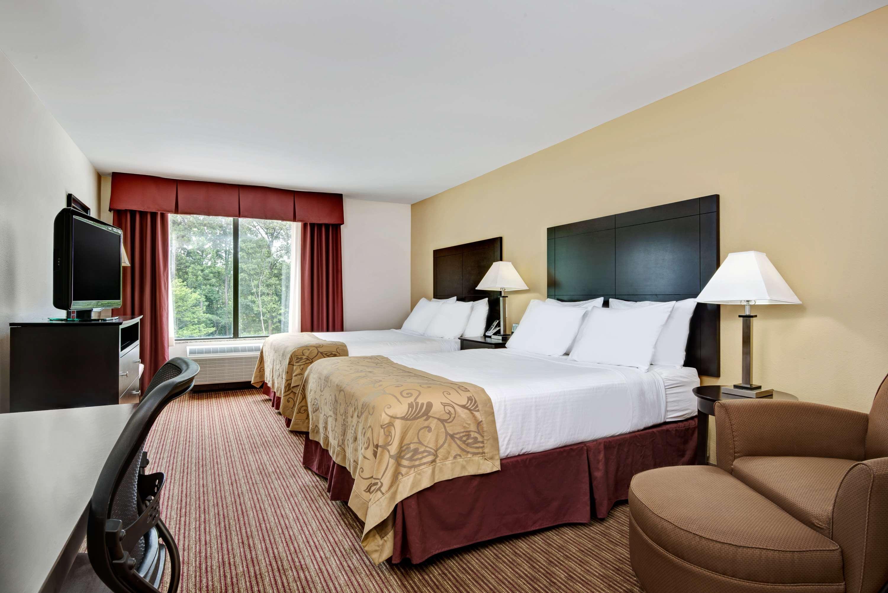 Wingate By Wyndham State Arena Raleigh/Cary Hotel Eksteriør bilde