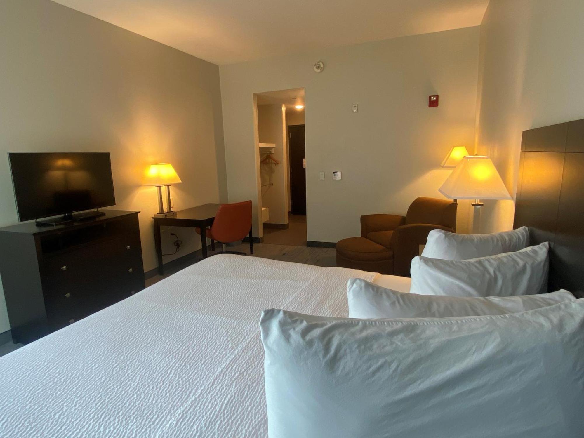 Wingate By Wyndham State Arena Raleigh/Cary Hotel Eksteriør bilde